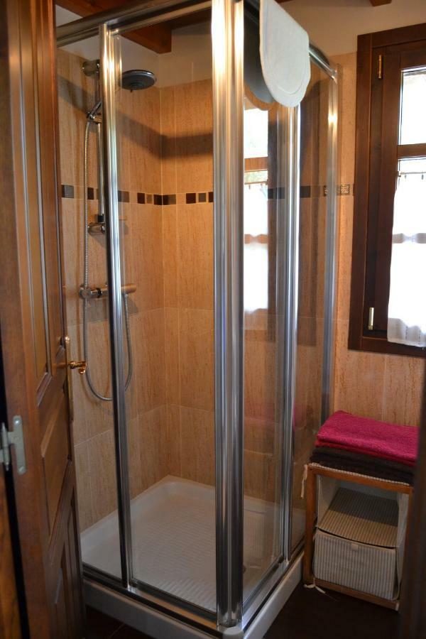 Apartamentos Rurales La Cirigueena Oles Eksteriør billede
