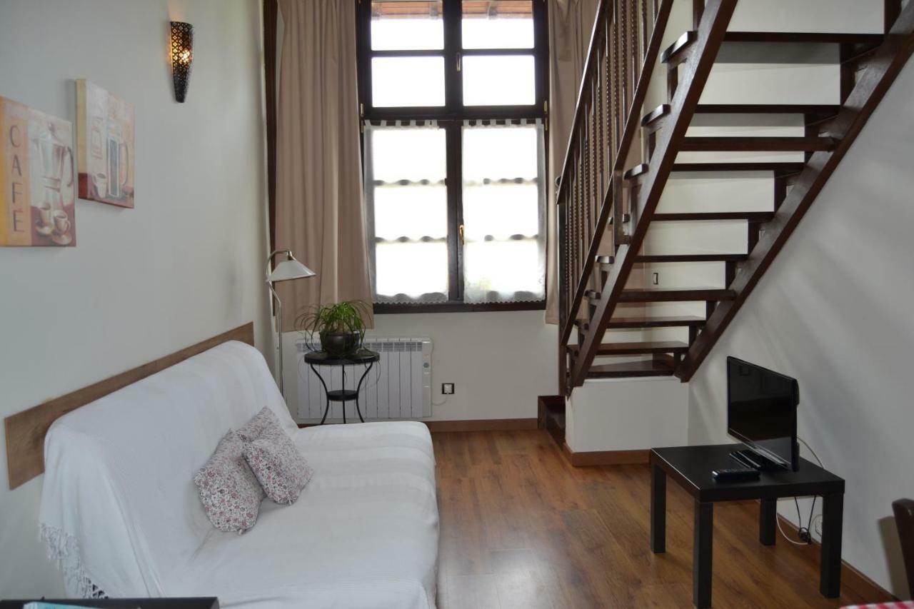 Apartamentos Rurales La Cirigueena Oles Eksteriør billede