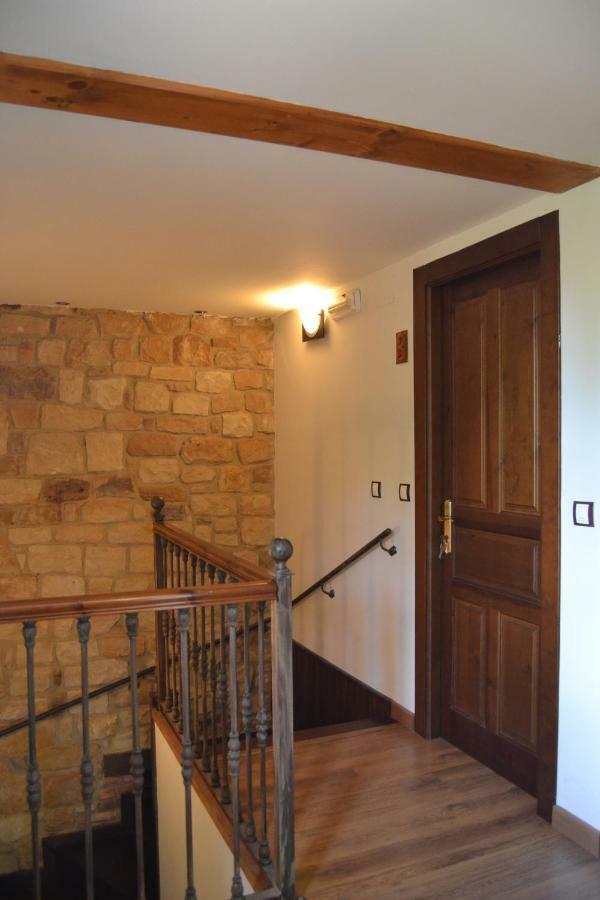 Apartamentos Rurales La Cirigueena Oles Eksteriør billede
